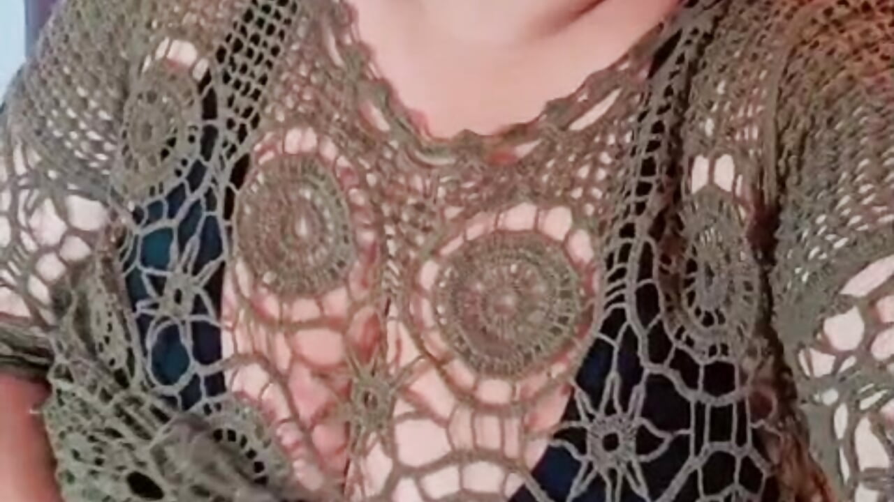 A cute, curvy girl for you - βίντεο μοντέλου BrihannaRossVs