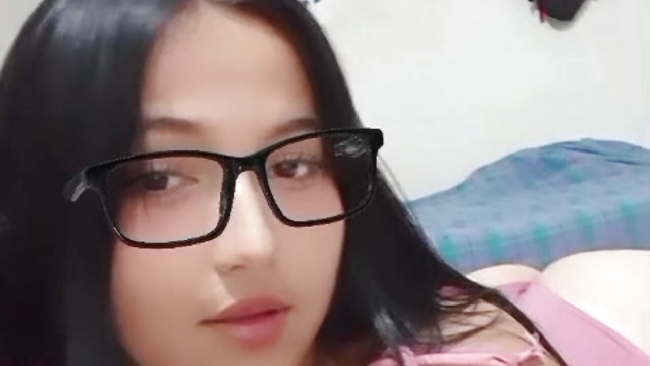 WELCOME KISS - video by kiaranasty23 cam model