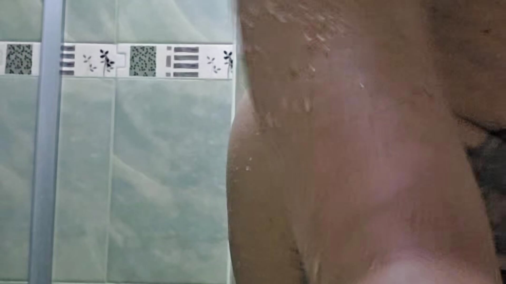 Taking a shower - vídeo de kriskaboom modelo de câmara