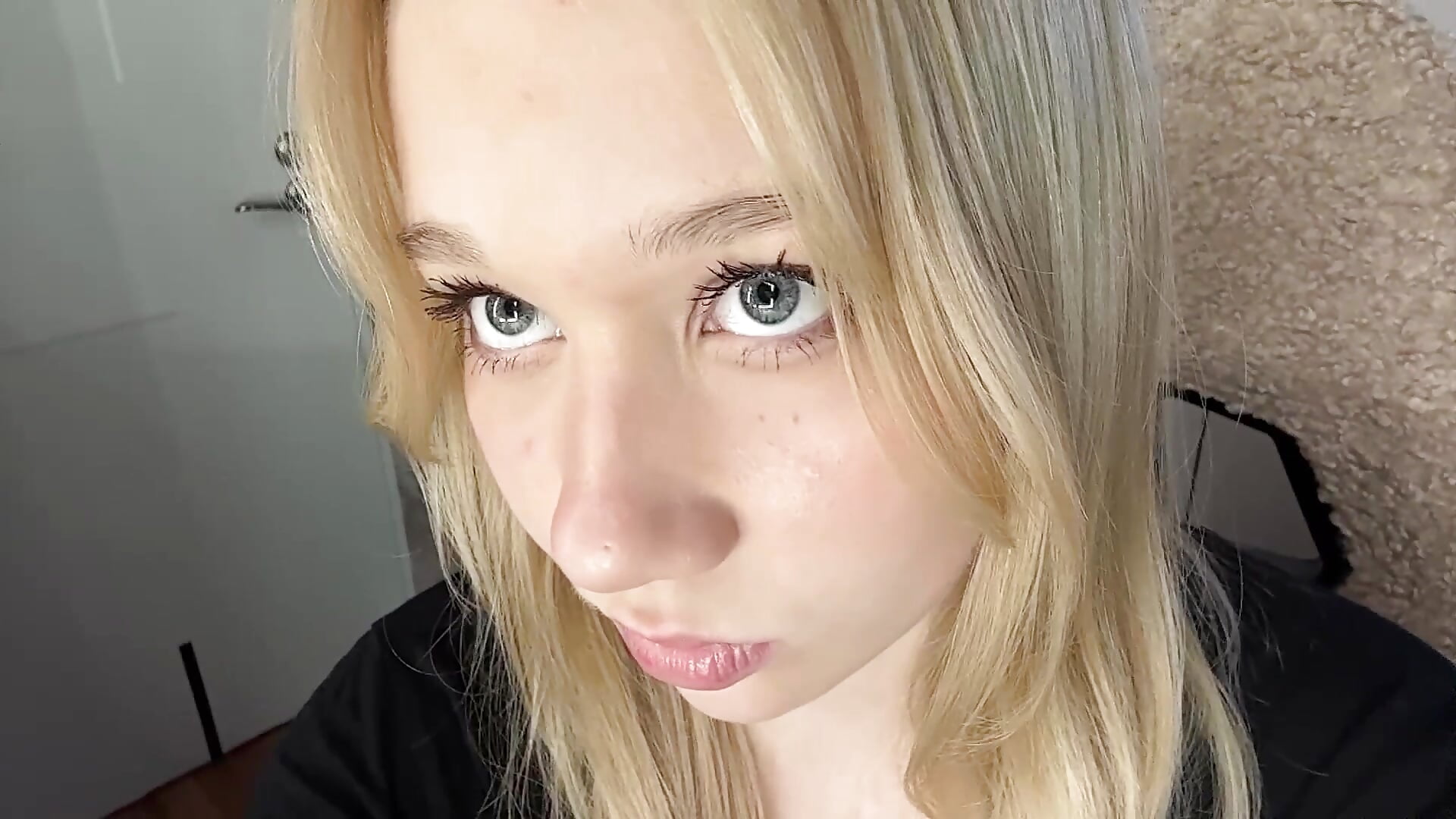 my eyse for you - video van ShuSchauf cam-model