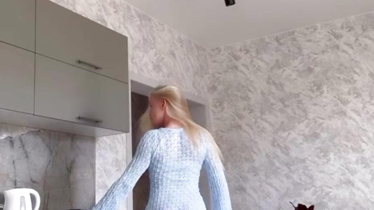 dance with me - Rlesling adlı kamera modelinin videosu
