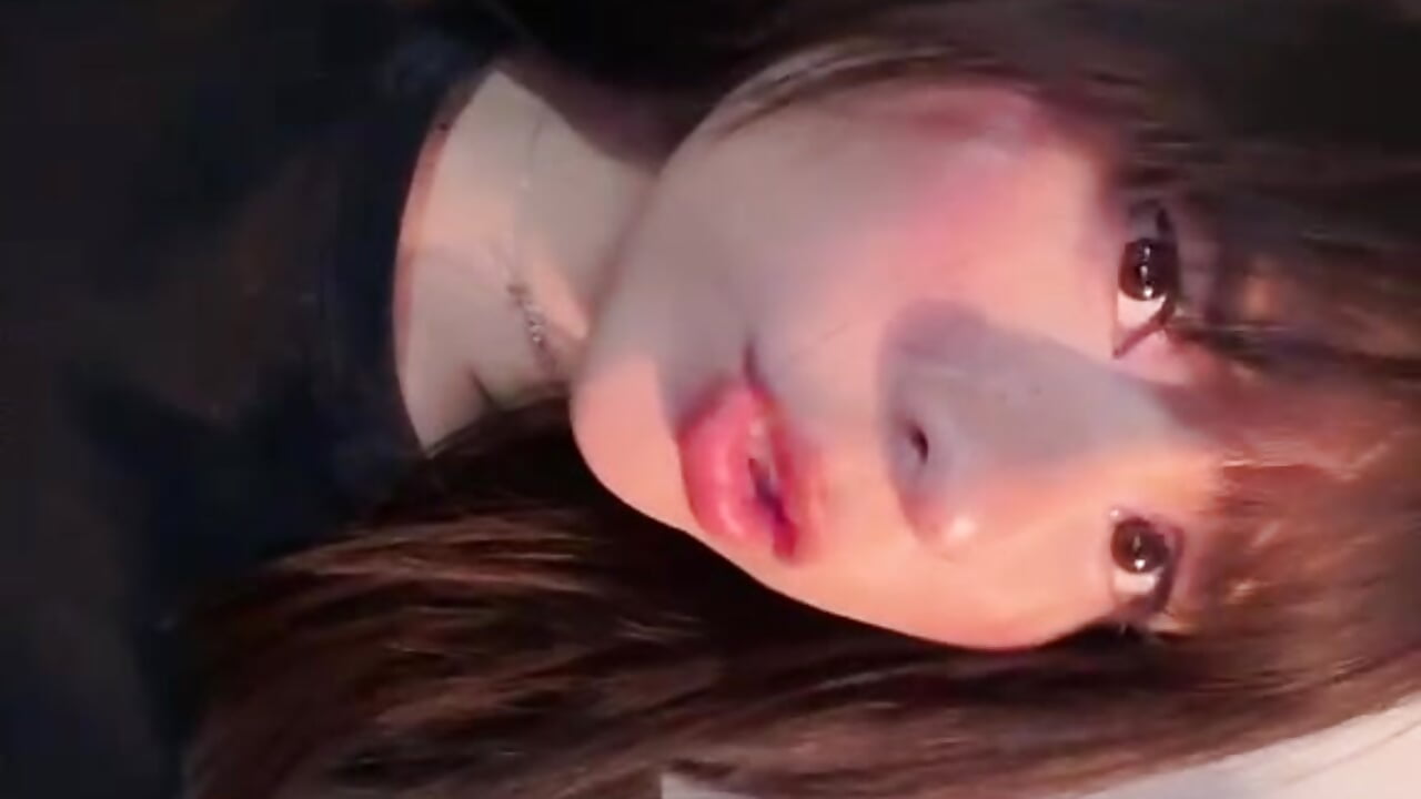 🌸 - video van Zoe-milleer cam-model