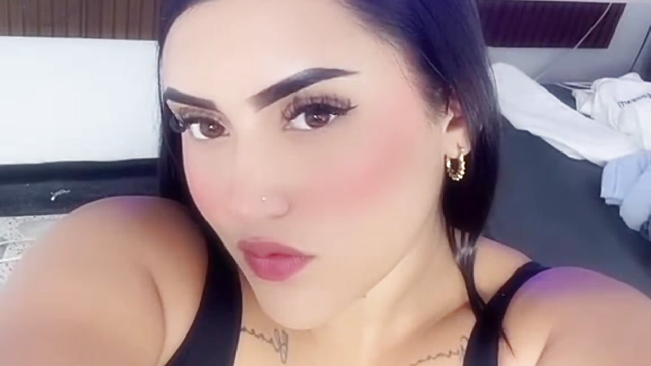 Online 🔥 - vídeo de Melodysnow_01 modelo de câmara