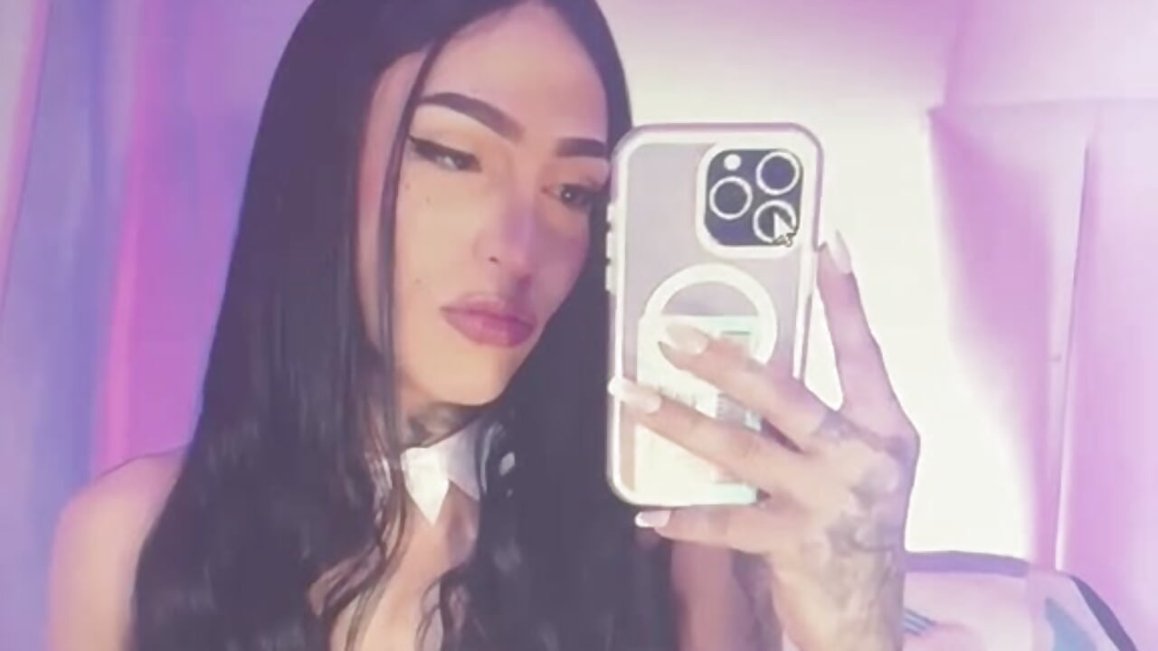 WhatsApp Video 2026-09-16 at 3,23,42 AM - video oleh model kamera daniela_dolx
