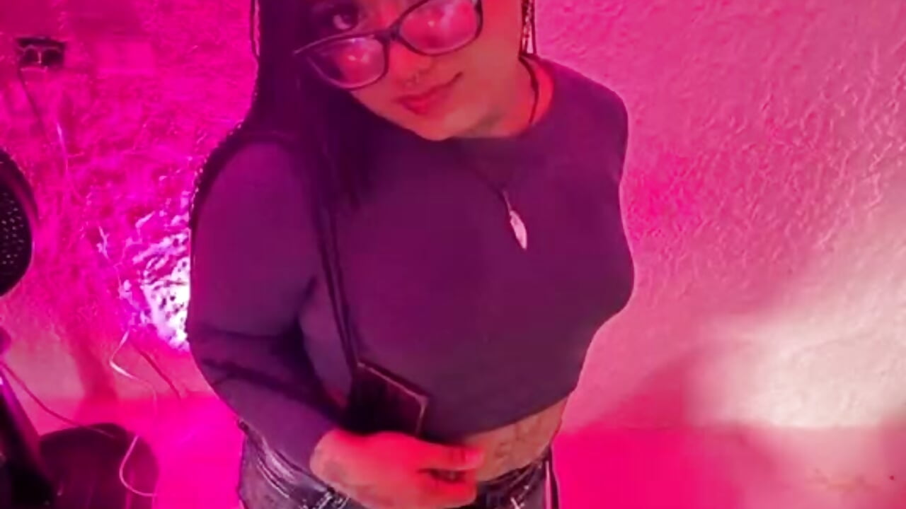 LIA VALENTINE READY TO MEET YOU - video van _Lia_Valentine_ cam-model