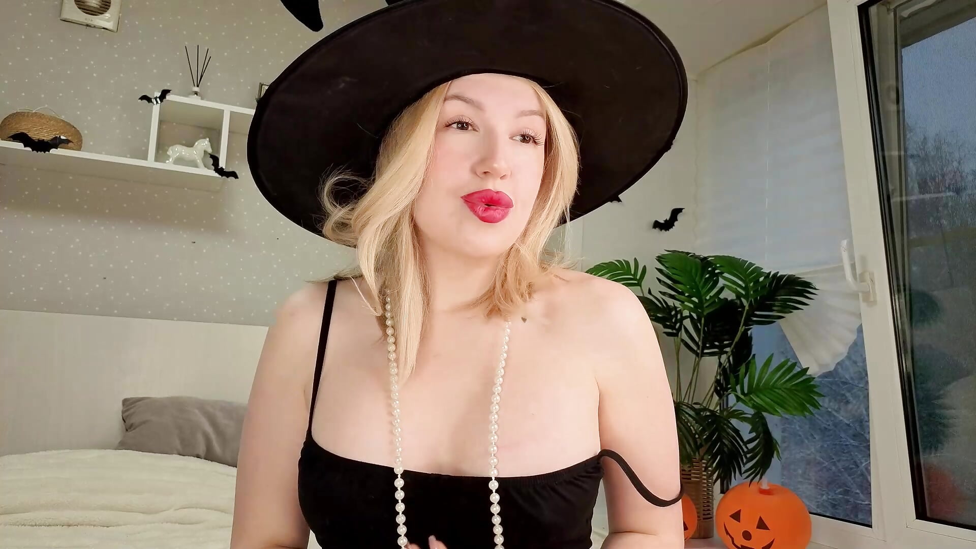 the hottest russian witch - video od modelky/modela ViktoriaSekret