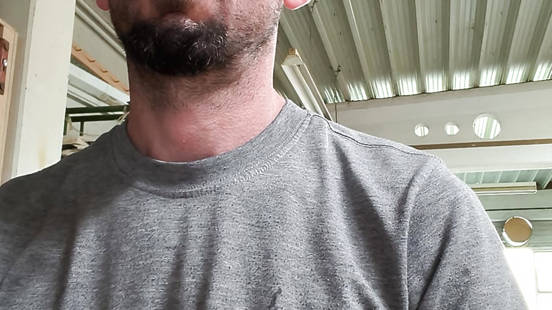 Jack Off at Work - فيديو من MuscleOtter موديل الكام