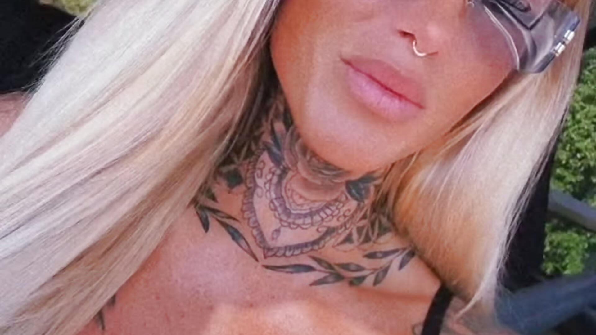 ☀️ – video od webkamerové modelky SpicyMelinaa
