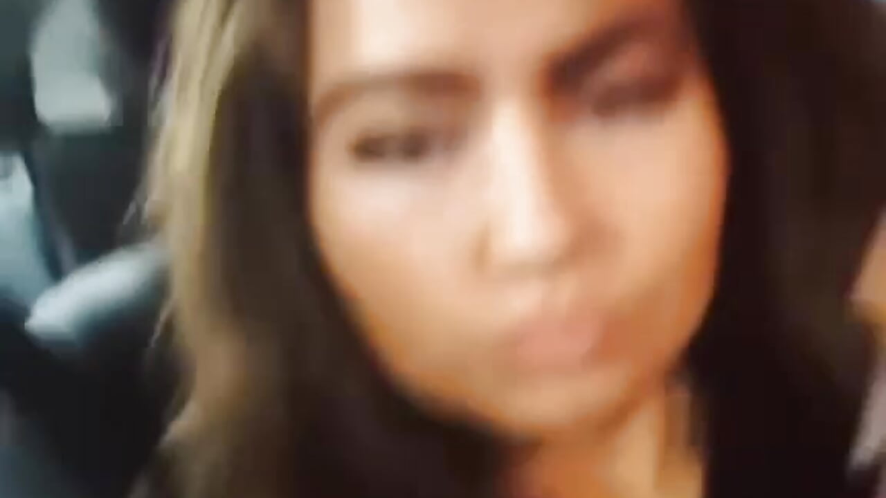 ;)) - video od modelky/modela Ellababexx_