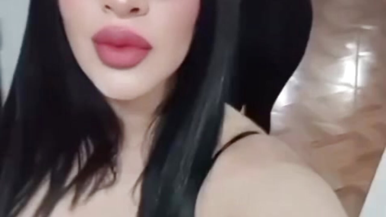 Me ❤ - video by _SaraPalmerr cam model