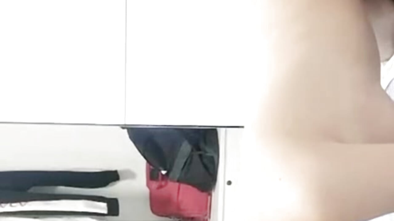 新人福利 多多支持兄弟们 - video oleh CB_99911 kamera model