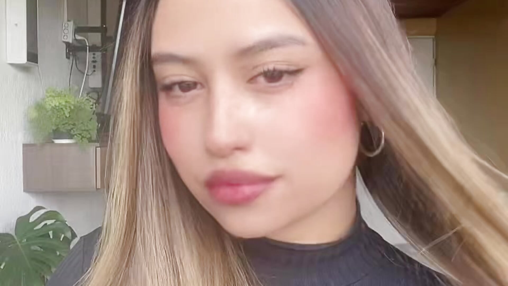 Hi, it’s me ❤️ - vídeo de la modelo de cam Lexie_e