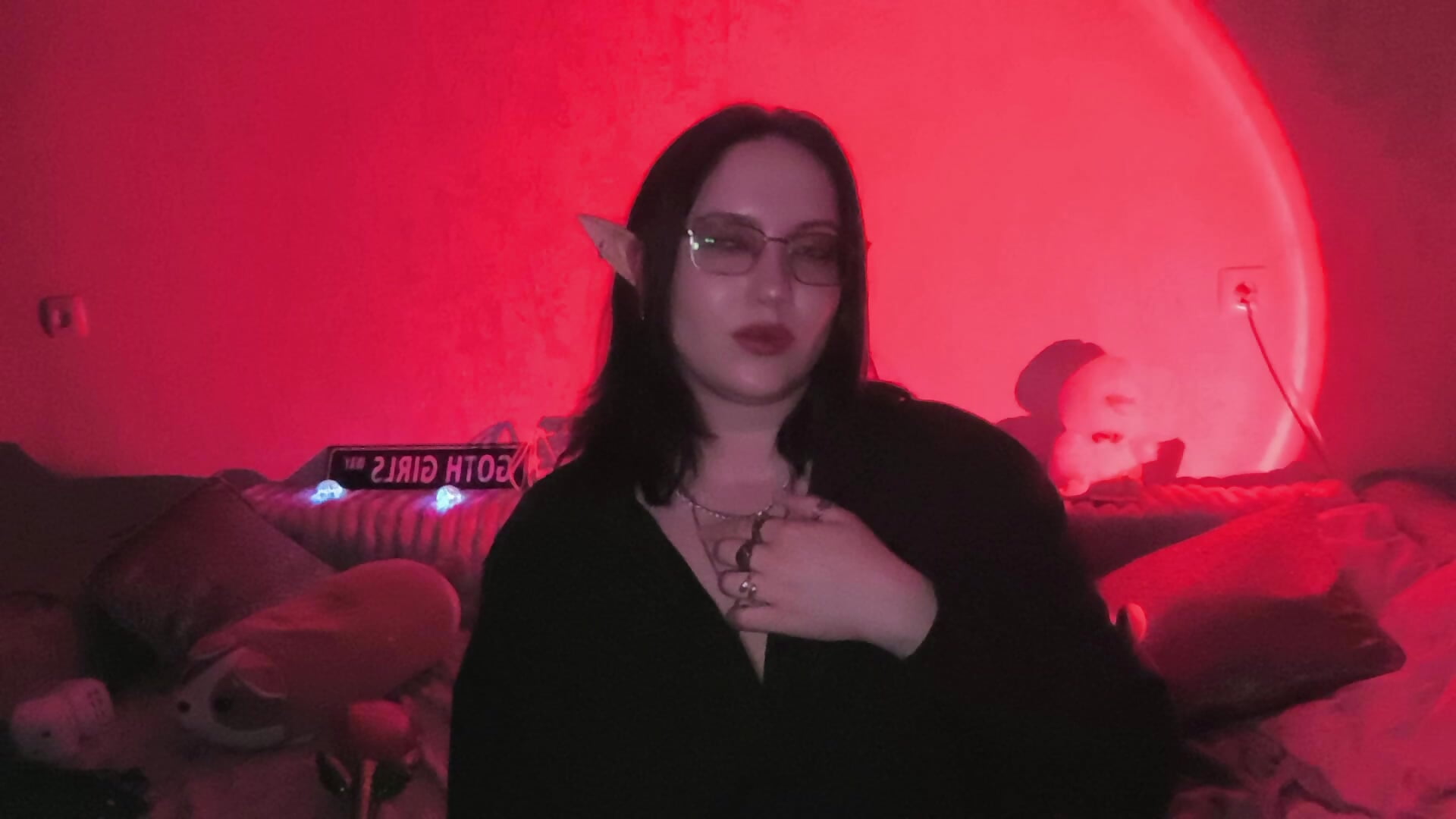 I’m keeping a close eye on you 🤍 - video av Passion_Velvet cam-modell