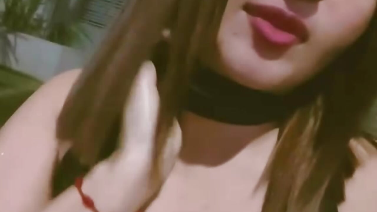 Selfie ♥ – video af adelle__fox cam-model