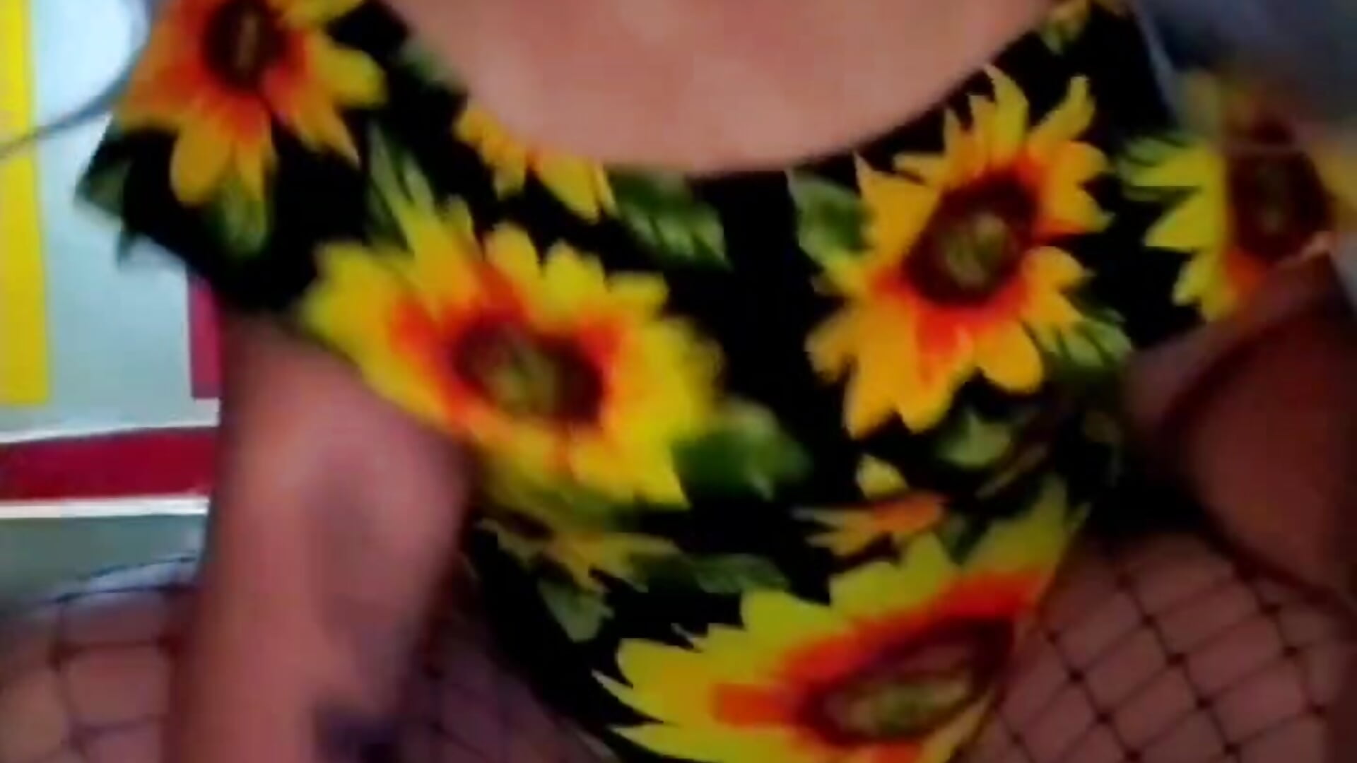 Piernas abiertas - video by cristylatina1 cam model