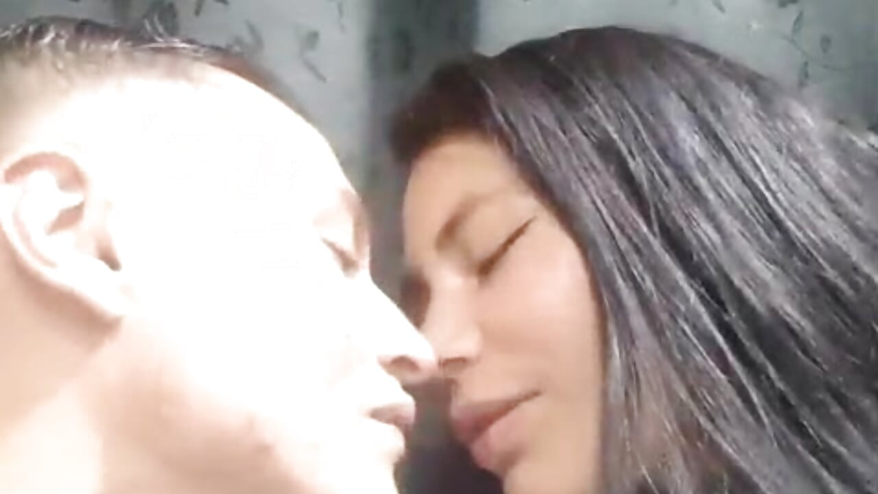 WhatsApp Video 2026-09-07 at 10,19,20 PM - video by Friends_Crazy cam model