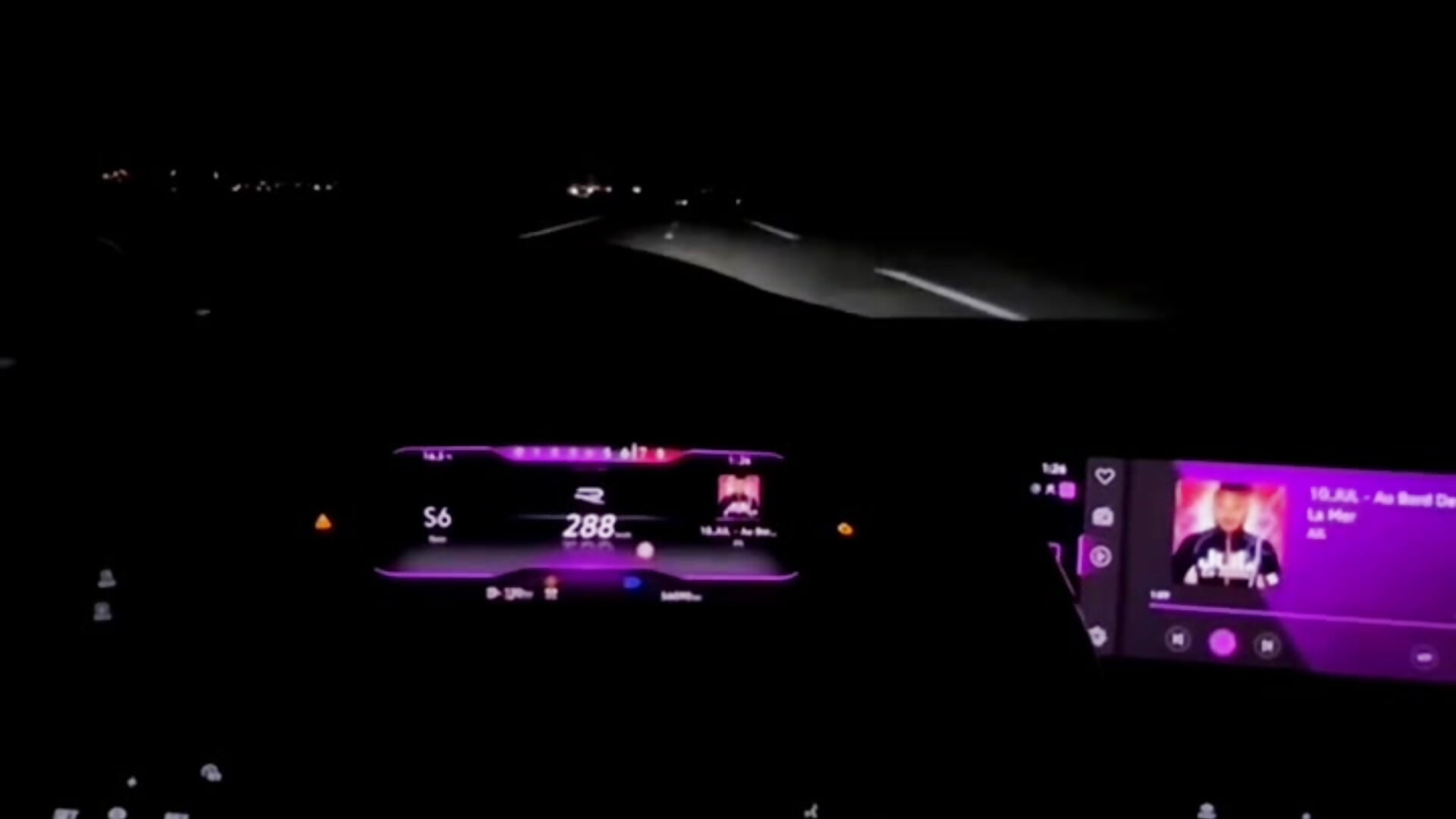 Yo me acuesto con mi amiga en el coche - Video von Dark_Shadow99 Cam-Model
