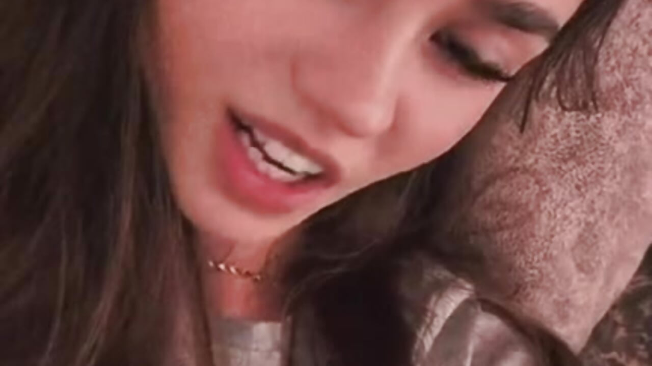 Horny vibes ^^ - video by BetseyDuman cam model