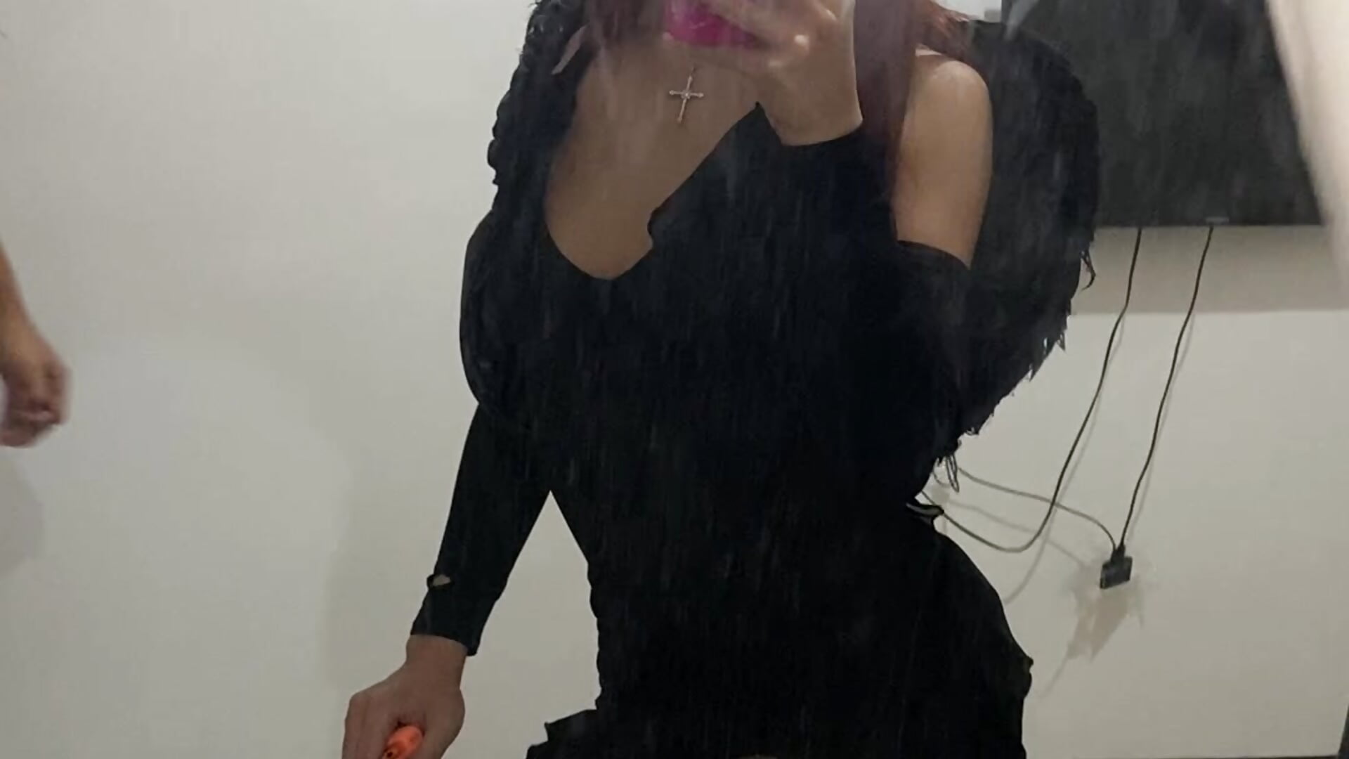 Vídeo em tendência de modelo na câmara MiaraLove 6190