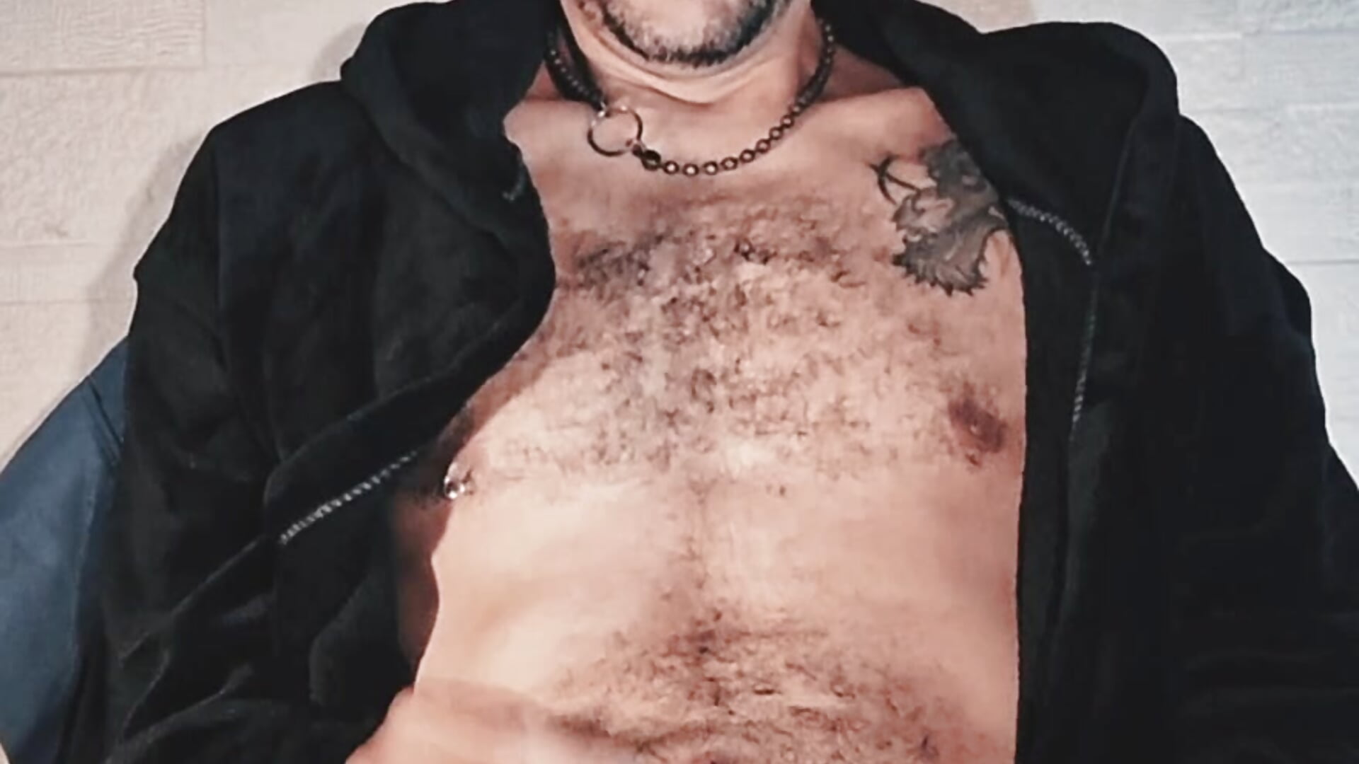 Tengo una arrechera ni la HP \ I am so fucking horny