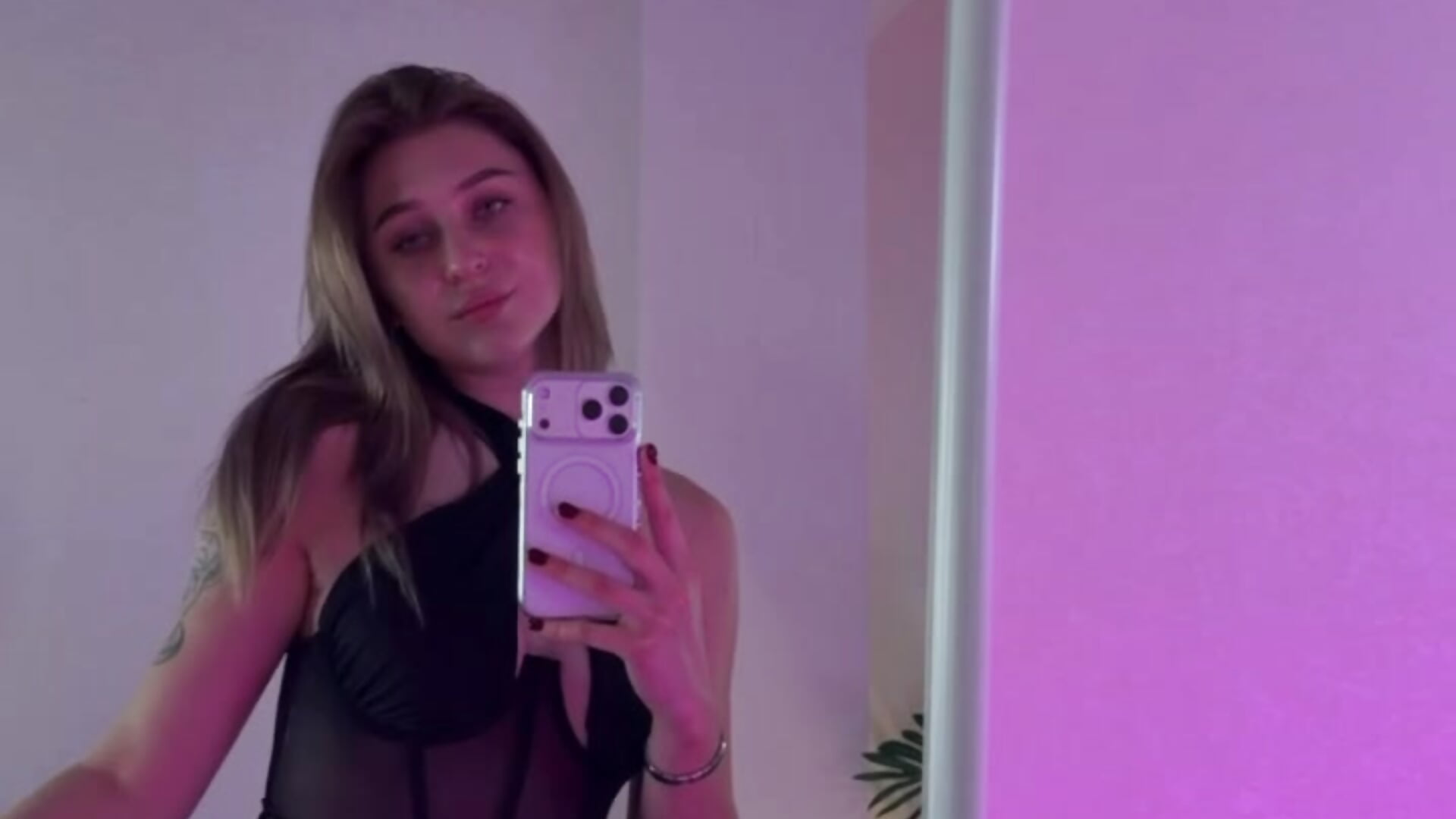 tenderness😍 - video van Ice__Rose cam-model