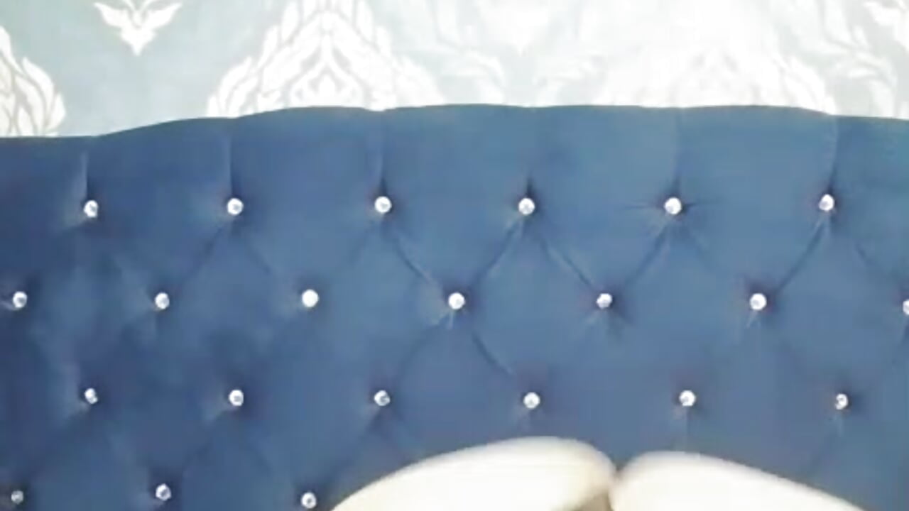 Doggy style Sexy - video van Monicalineik cam-model
