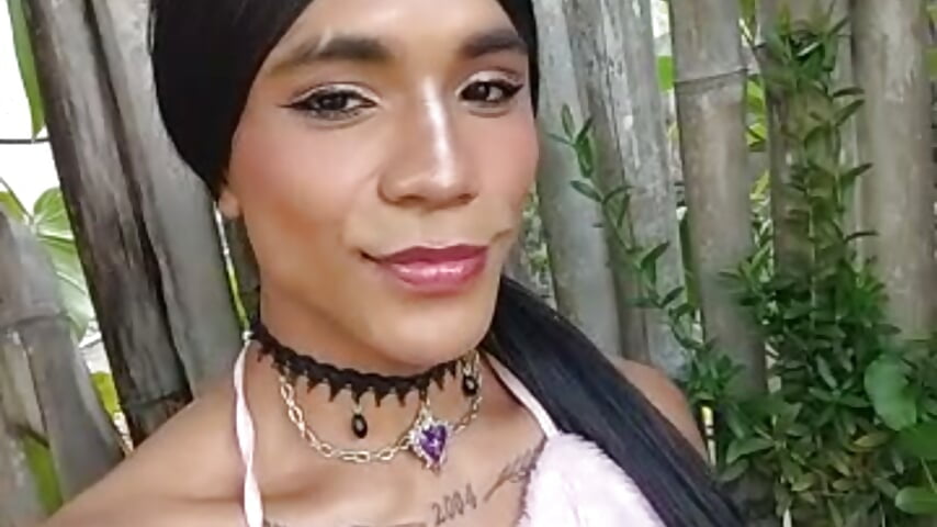 I love nature 🌹🌿🌺 - video by Julian_Akerman cam model