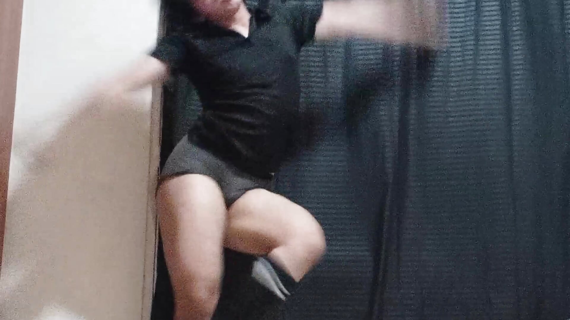 Dance 1 – video modela na kameri rei2223
