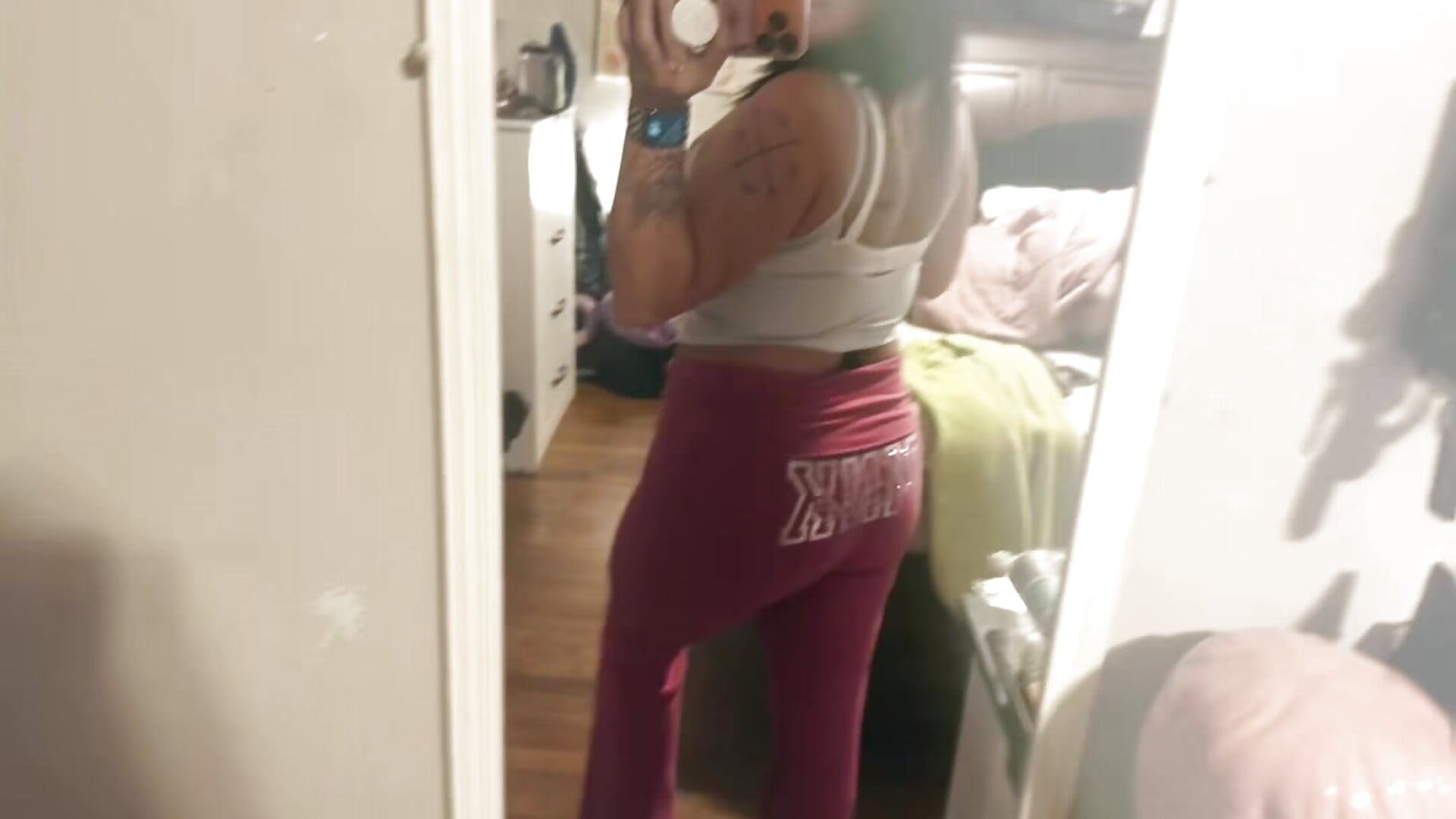 Beautiful d - video by UrMilfy01 cam model