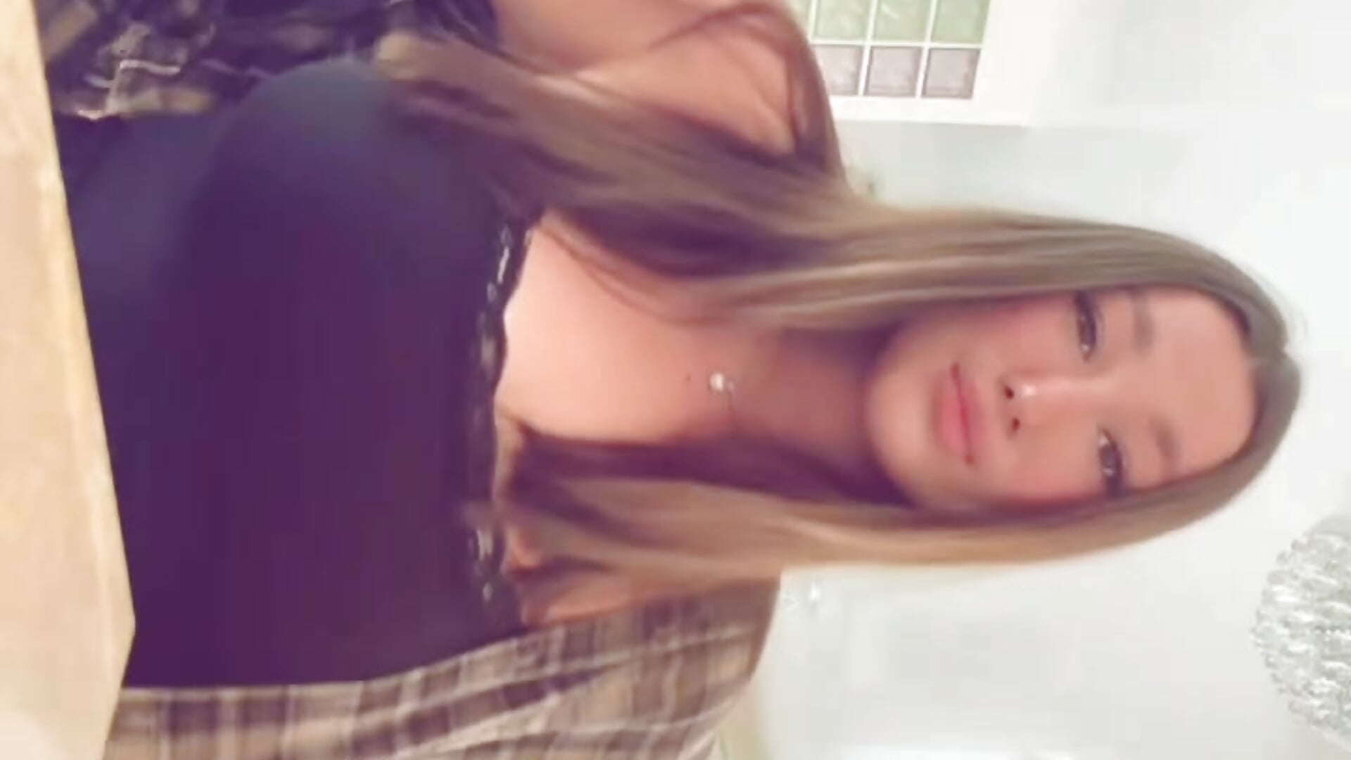 ❤️❤️ - video di WrongRoyal modella di cam