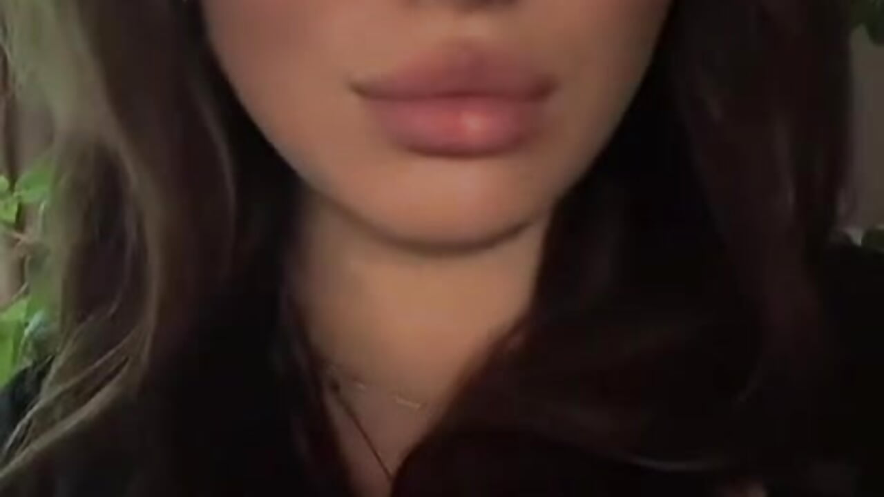 ❤️❤️ - video di WrongRoyal modella di cam
