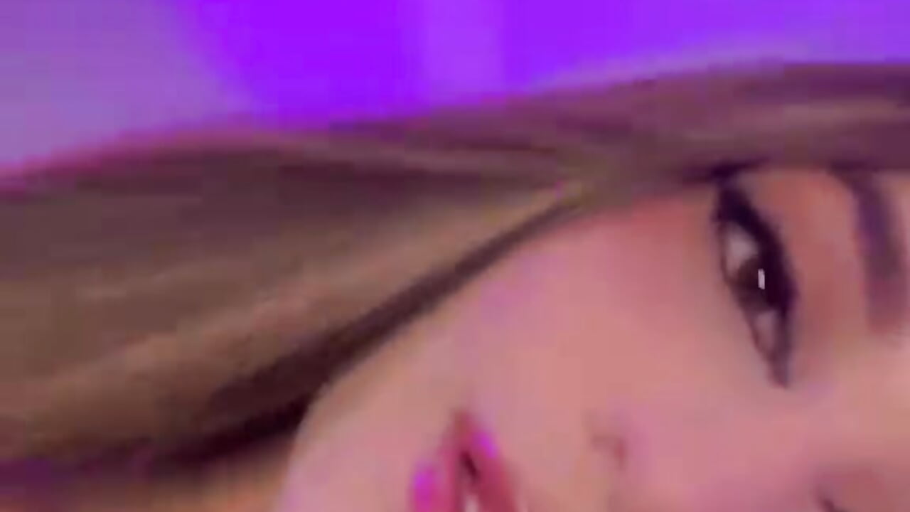 Anahi_Tayzen – Právě oblíbené video kamerové modelky 8471