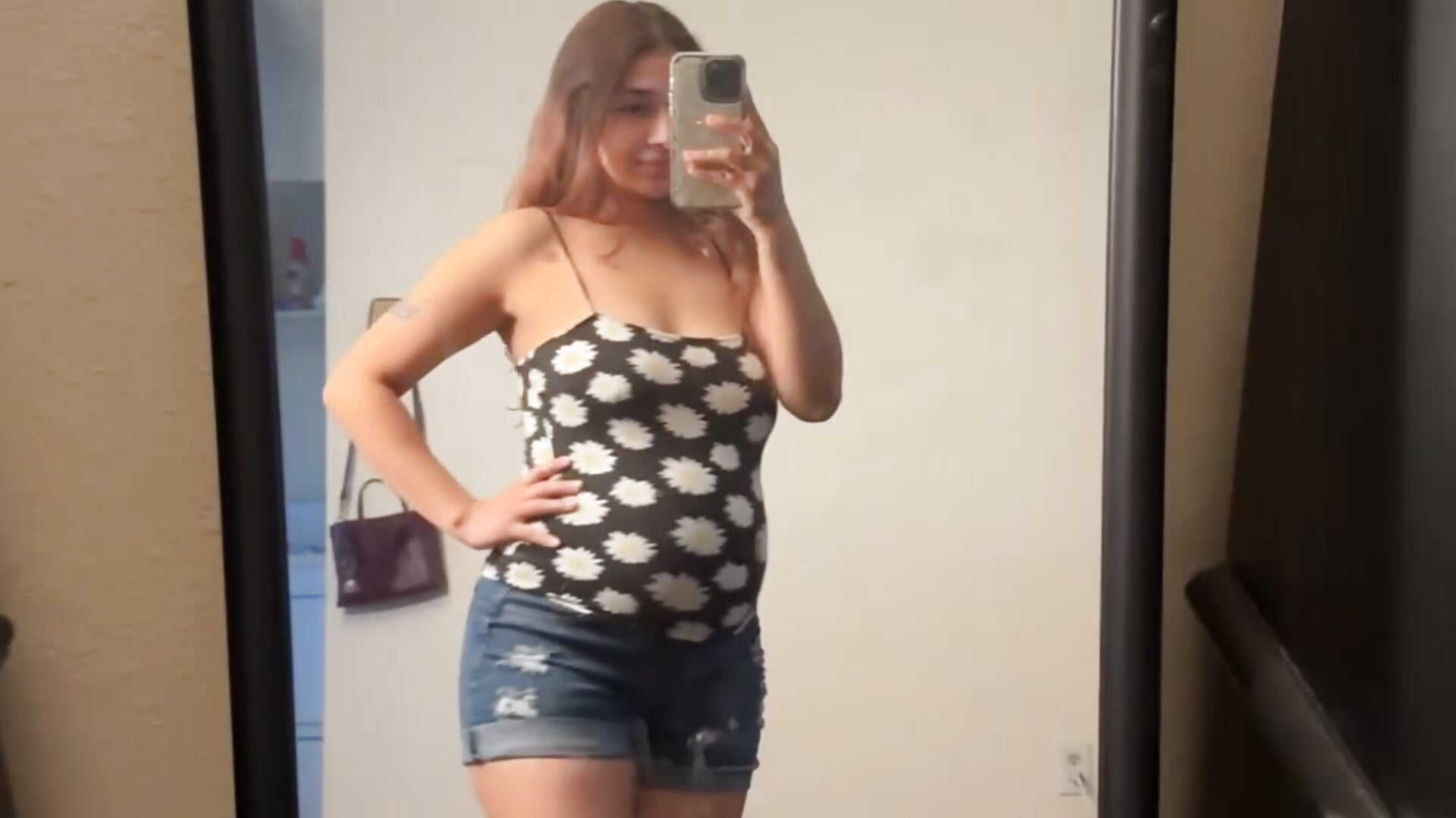 Pregnant petite Latina - video by lonely_nanis cam model