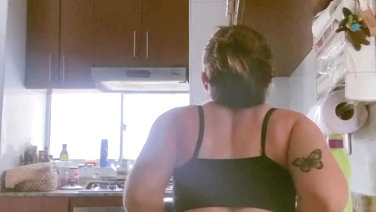 Heyy – video af SofiaMeza cam-model
