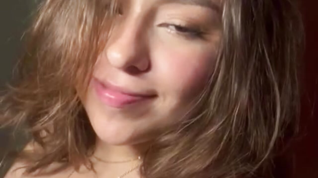 Upss – video af SofiaMeza cam-model
