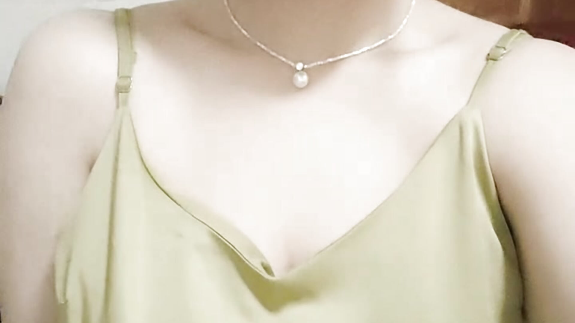 IMG_3198.mp4 - video by xianyu-ss cam model