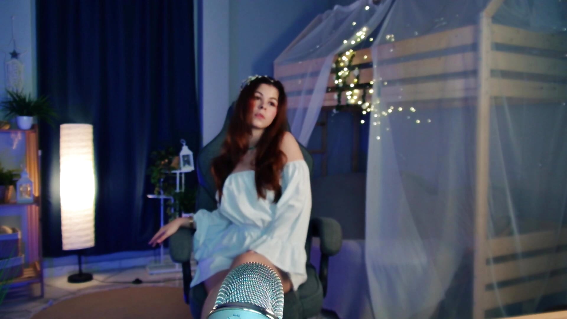Folk Princess – video od webkamerové modelky SienaAshwood