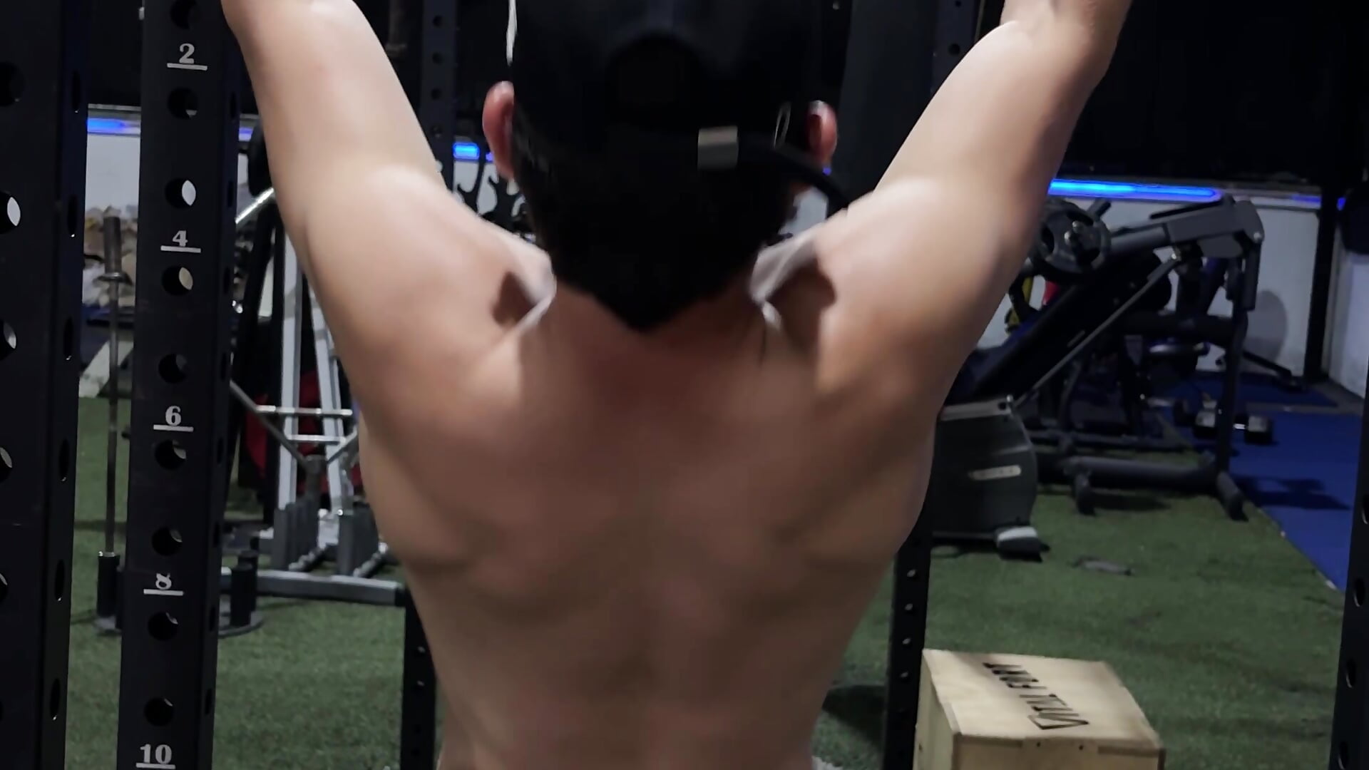 Entrenando 💪🏻 - clip cu Elmono_1212 model videochat