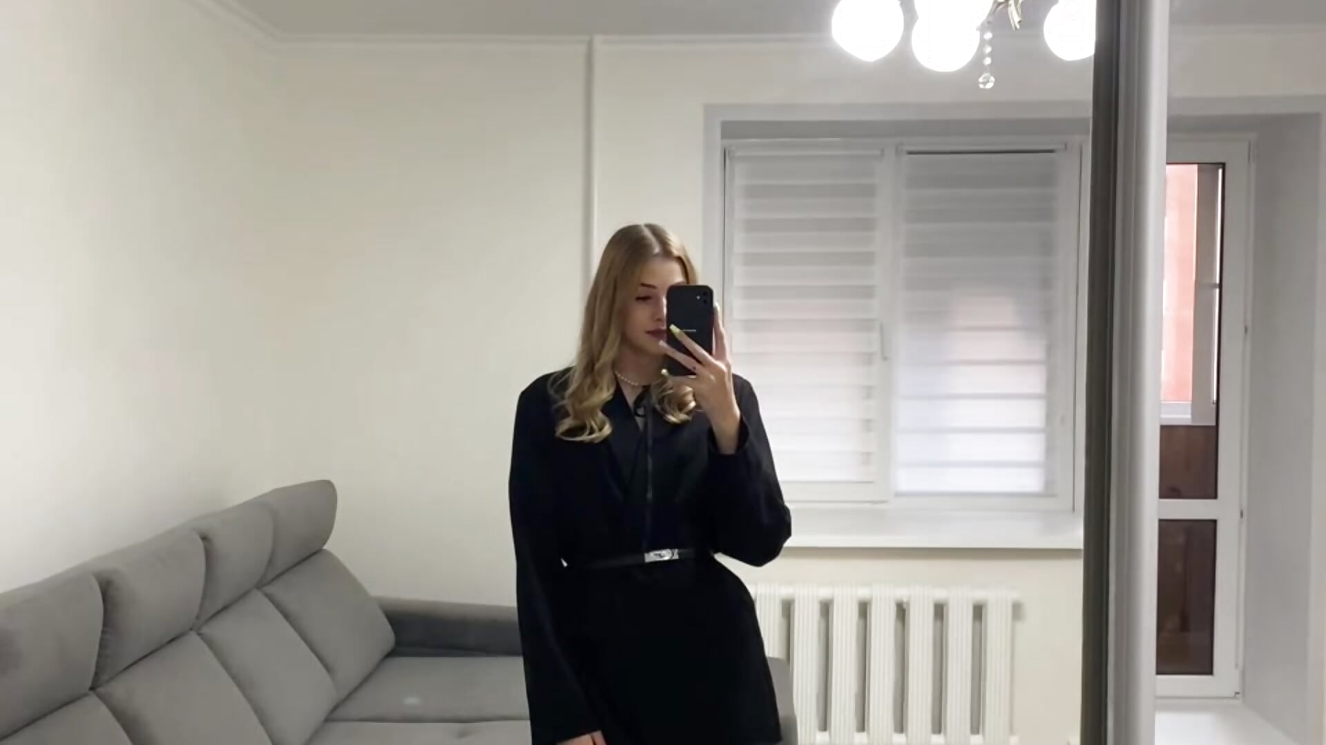 Where's my knight? - video by BlairGullatt cam model