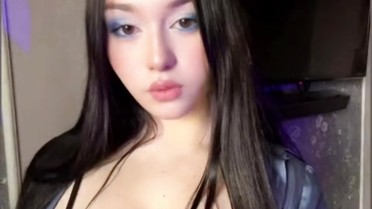 natural beauty - video van AlesiaSignorino cam-model