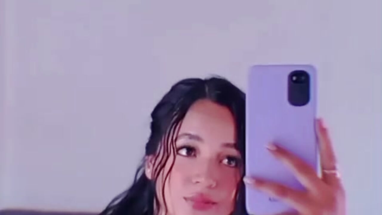 Feeling sexy! - فيديو من LucyFerrera_ موديل الكام