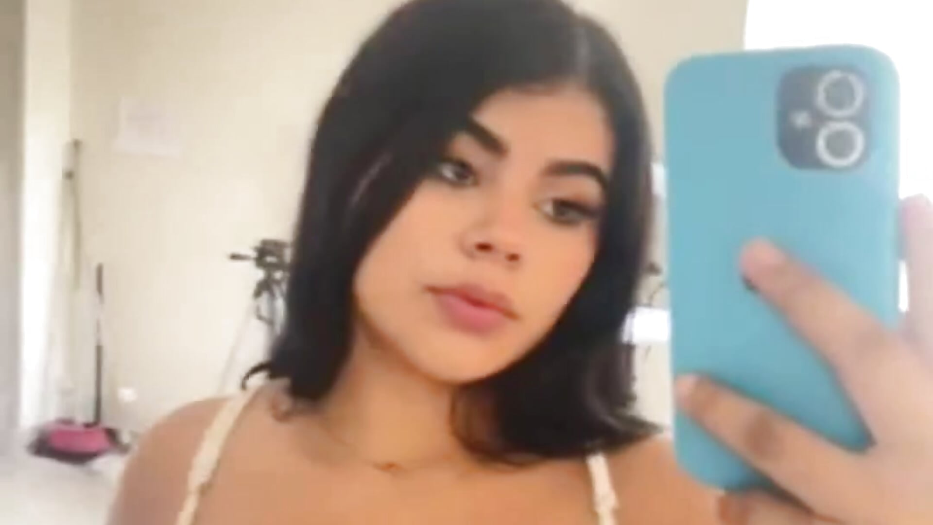 Live Flirtation Magic Revealed - StefaniCollins-এর ভিডিও