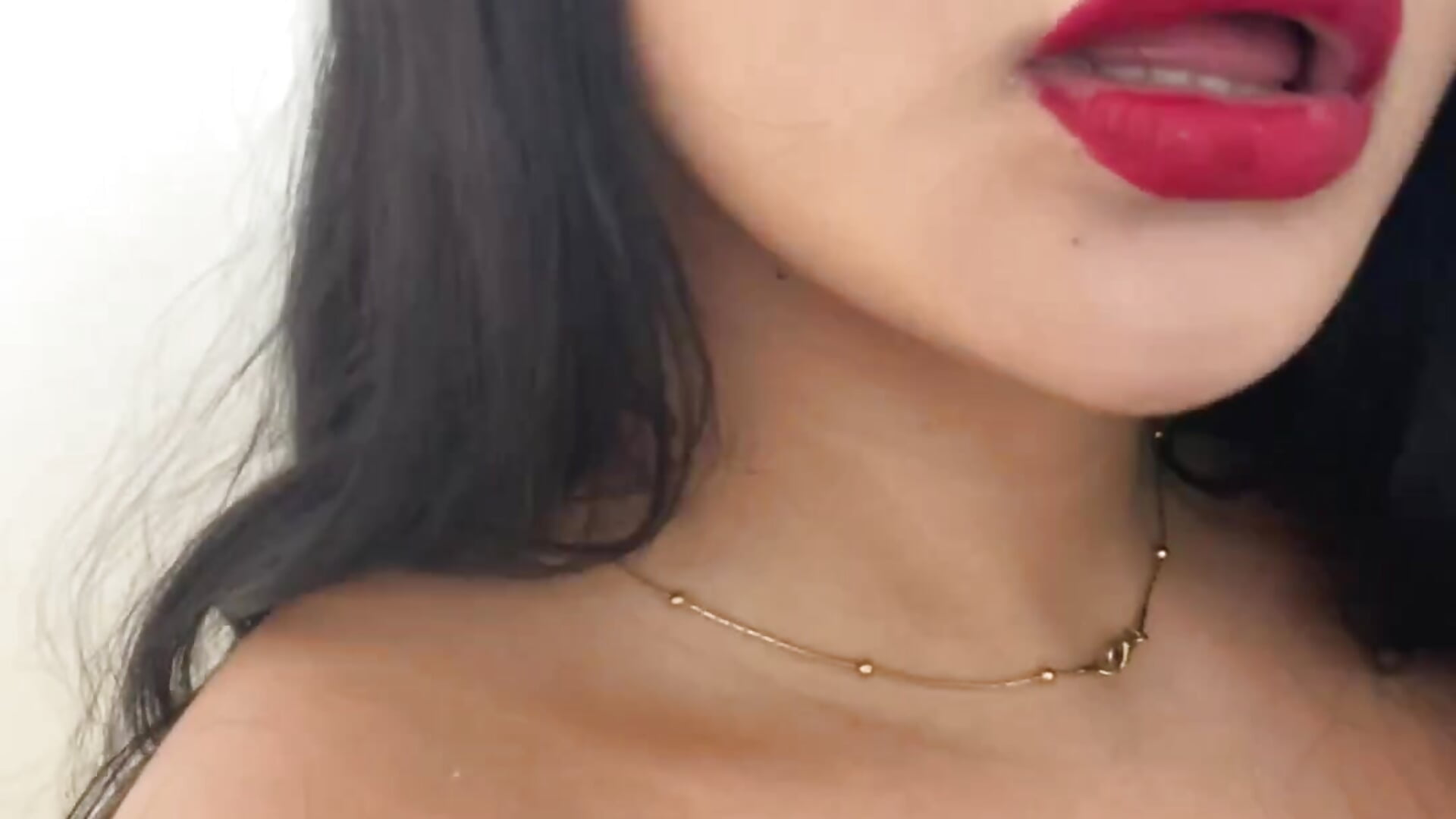 Lingerie Strips to Seduce You Tonight - відео від StefaniCollins