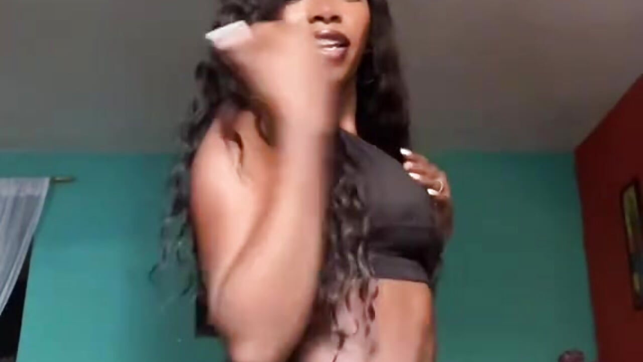 🔥😍 - video by Mia_bossy cam model