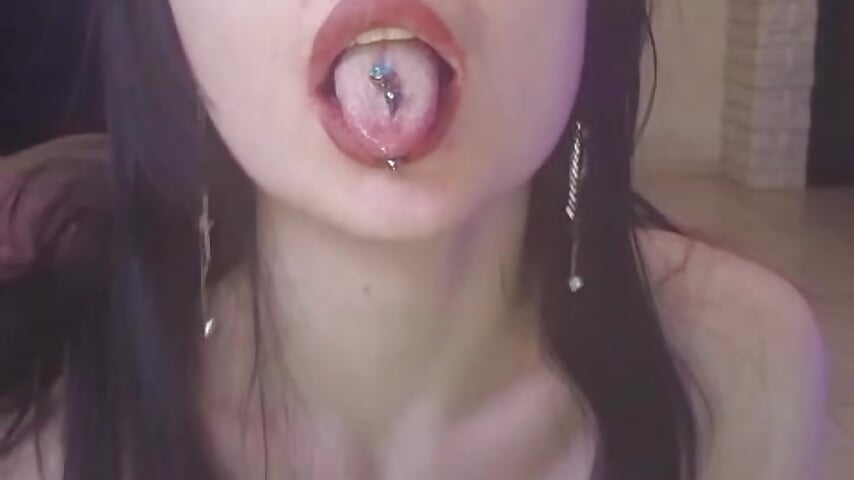 want to feel it? - video av Hot_Iris cam-modell