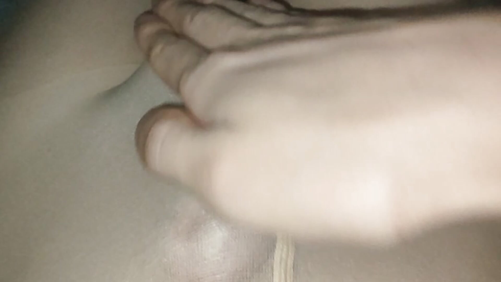 丝内射精Ejaculating through stockings - video oleh CDxiaojie kamera model