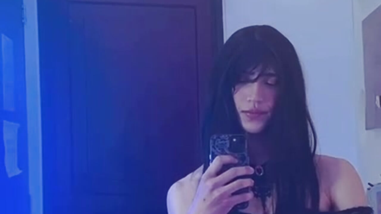 how I touch my big dick 🍆 - video av EvanLune cam model