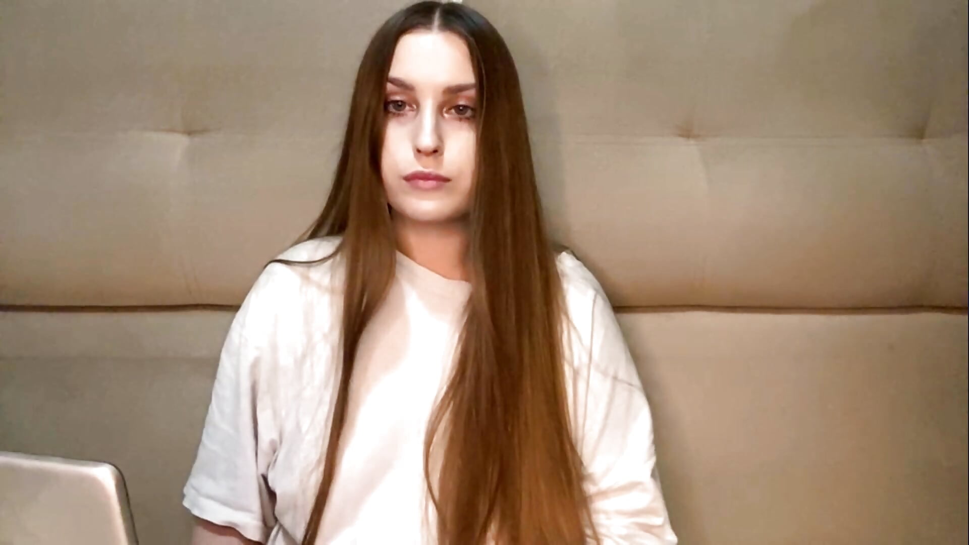Hello :3 – video af Adelehello cam-model