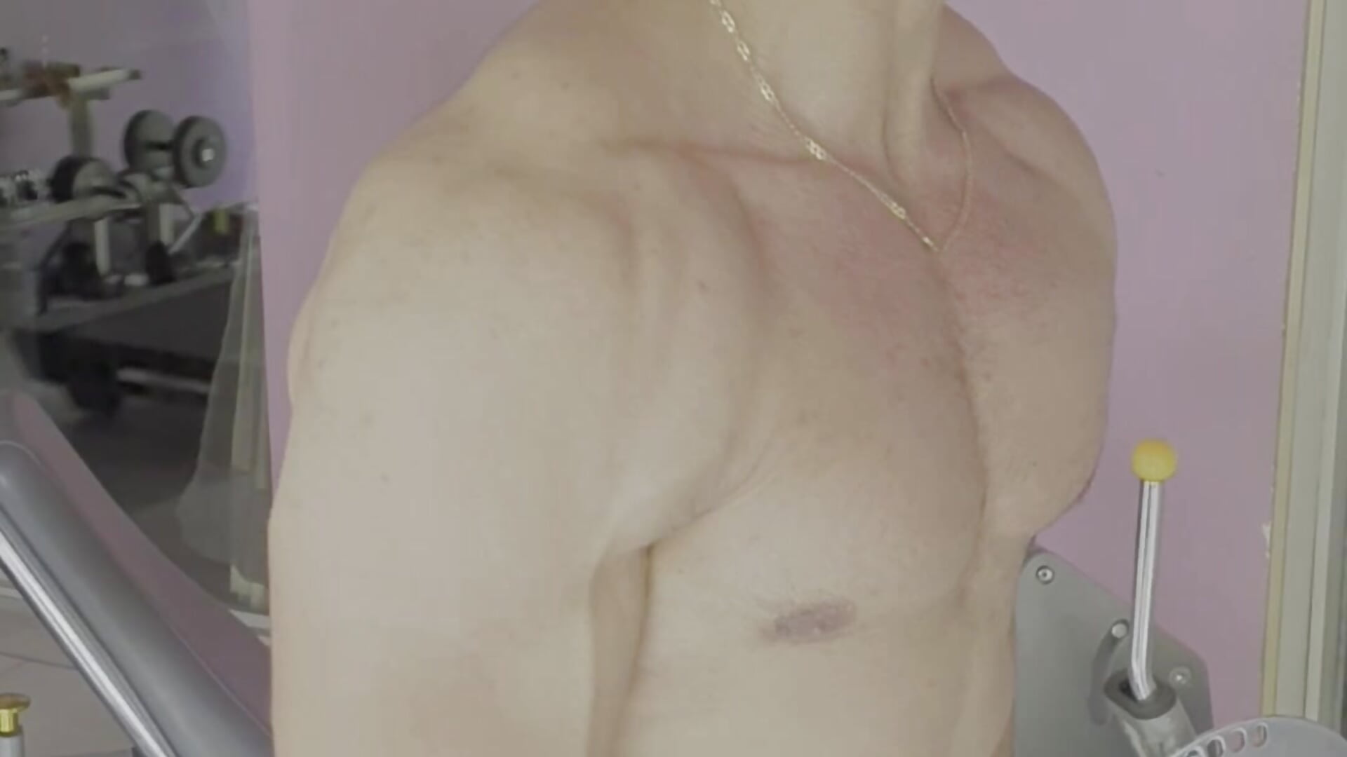 1 – video od webkamerové modelky leomgmnt