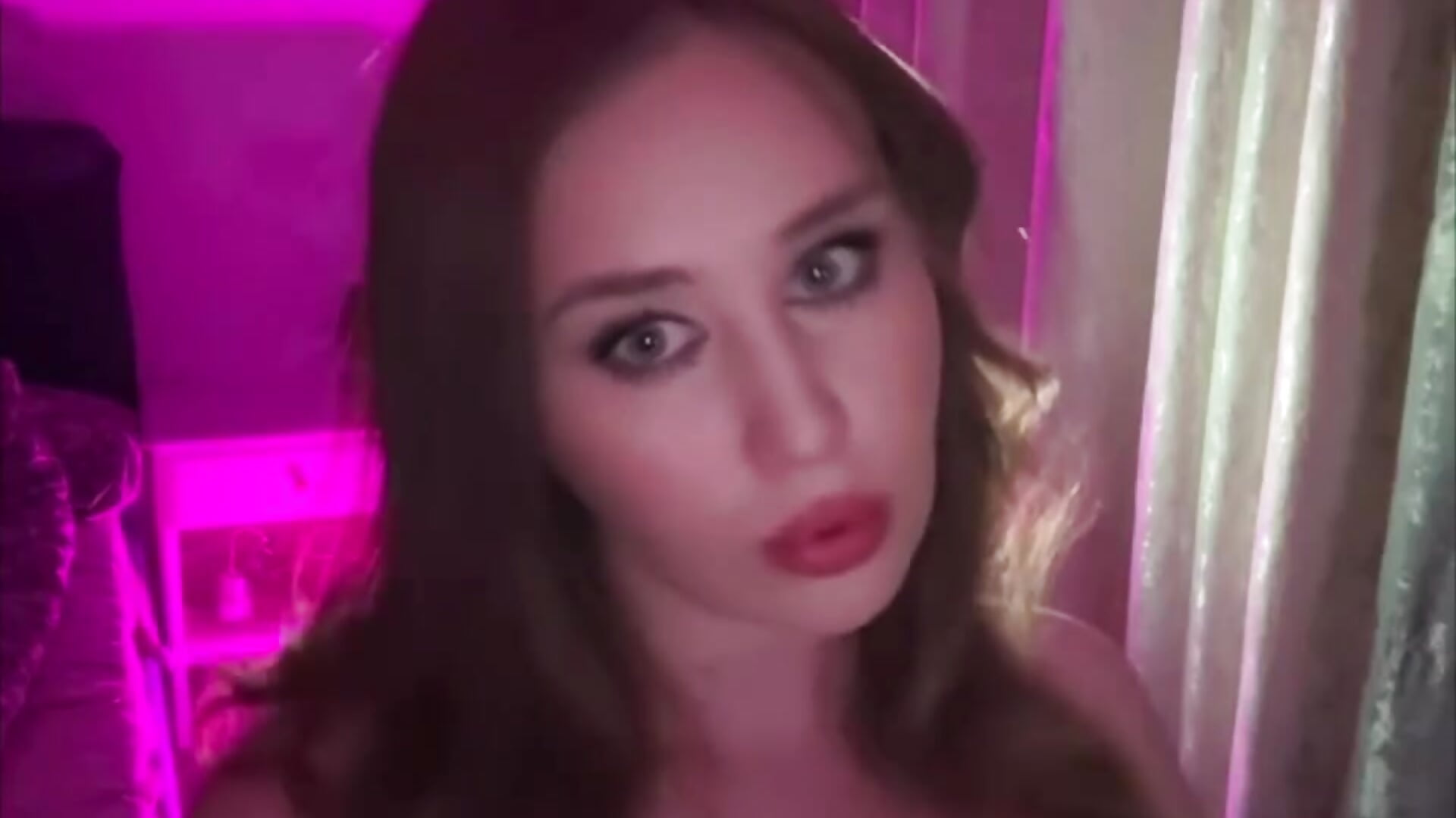Hot tease 🥵 – video od webkamerové modelky BabyMeliss